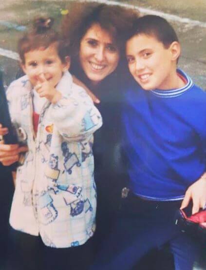 Throwback picture of Gabriele Rizzi Bachi with her mother and brother.